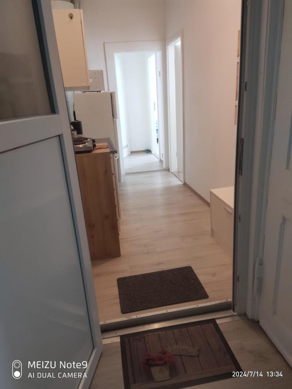 Familienappartement In Zentrum Schwerin  Buitenkant foto